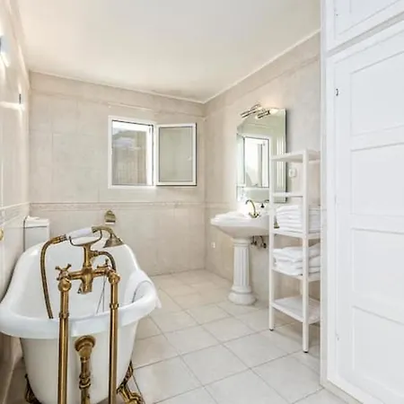 Altos De - Vistas, Terraza Μαρμπέλλα