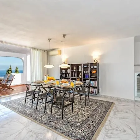 Ξενοδοχείο Altos De - Vistas, Terraza Μαρμπέλλα