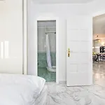 Altos De - Vistas, Terraza Μαρμπέλλα